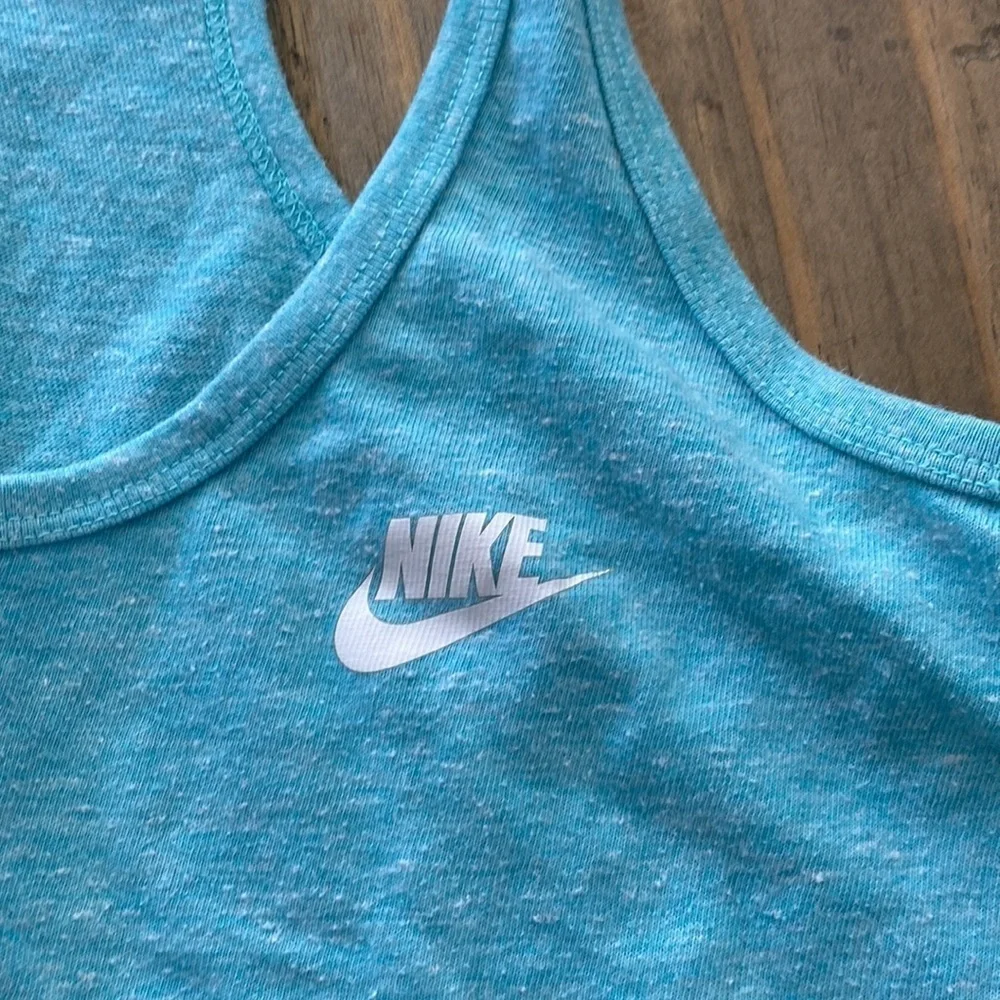 2 Nike racerback ombré tanks size small. T102